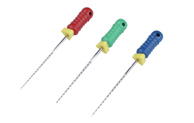 L'alésoir Endodontic d'acier inoxydable a assorti l'utilisation de coup de taille